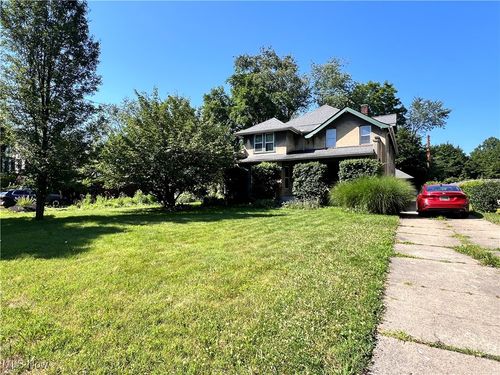 1568 W Exchange St, Akron, OH, 44313-7666 | Card Image