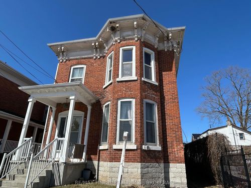 west-11 Bridge St W, Napanee, ON, K7R2C2 | Card Image