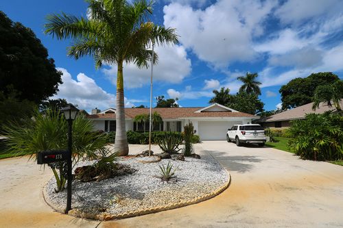 178 Torrey Pines Pt, NAPLES, FL, 34113-7540 | Card Image
