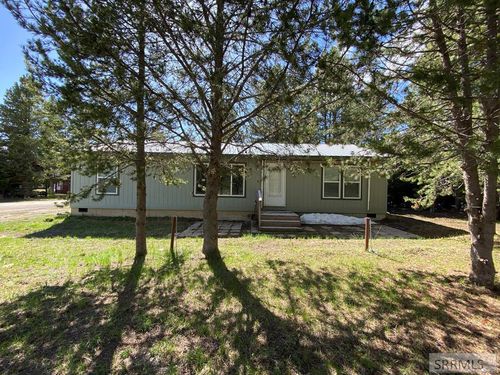 3797 Lodge Pole Ln, Island Park, ID, 83429 | Card Image
