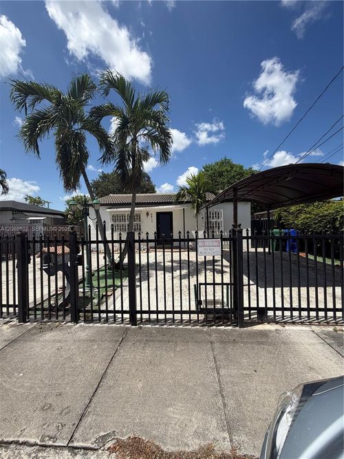 3311 Nw 16th Ter, Miami, FL, 33125-1819 | Card Image