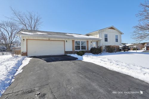 475 Burr Oak Drive, Lake Zurich, IL, 60047 | Card Image