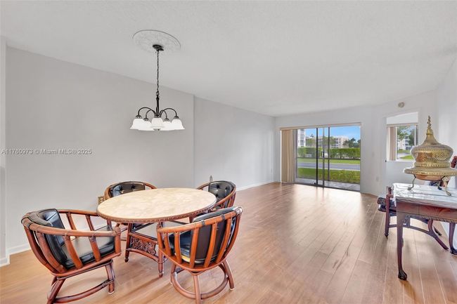 106 - 7711 Trent Dr, Condo with 2 bedrooms, 2 bathrooms and null parking in Tamarac FL | Image 8