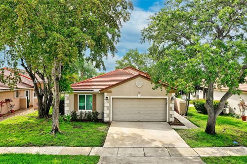 1901 Nw 180th Way, Pembroke Pines, FL, 33029-3004 | Card Image