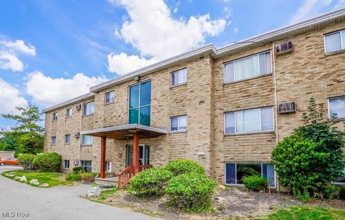 apt-3a-5200 Royalton Rd, North Royalton, OH, 44133-4037 | Card Image