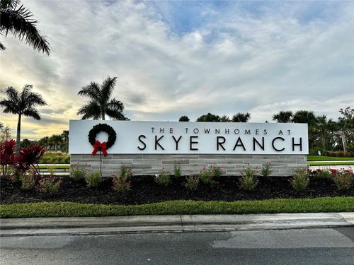 8516 Daybreak St, SARASOTA, FL, 34241-2108 | Card Image