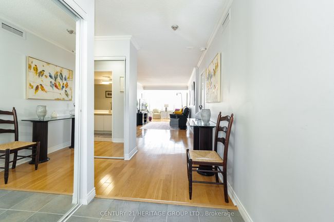 1520 - 32 Clarissa Dr, Condo with 2 bedrooms, 2 bathrooms and 2 parking in Richmond Hill ON | Image 4