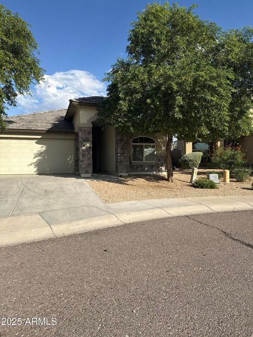 5623 S 27th Dr, Phoenix, AZ, 85041-4402 | Card Image