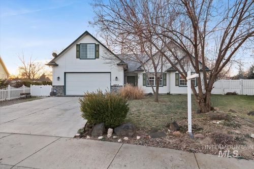 2213 E Celia Ct, Eagle, ID, 83616-6187 | Card Image