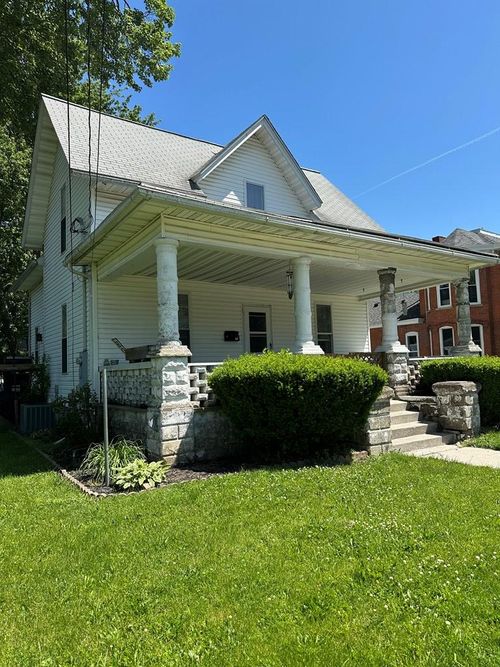 151 E Main St, New London, OH, 44851-1253 | Card Image