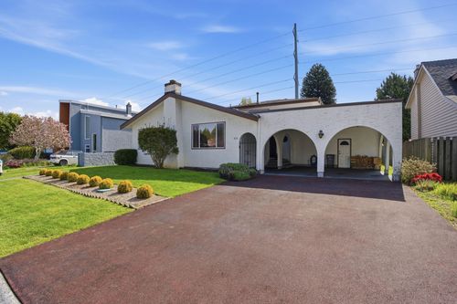 474 Shannon Way, Delta, BC, V4M2W5 | Card Image