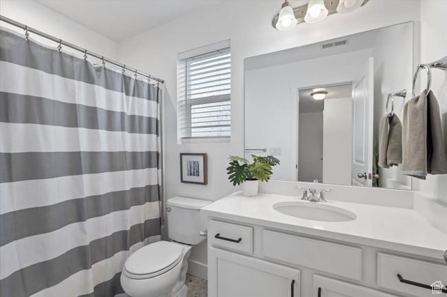 5233 Linley Ct, Townhouse with 4 bedrooms, 4 bathrooms and 3 parking in Herriman UT | Image 21