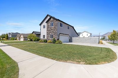 578 W 600 S, House other with 5 bedrooms, 2 bathrooms and 6 parking in Springville UT | Image 2