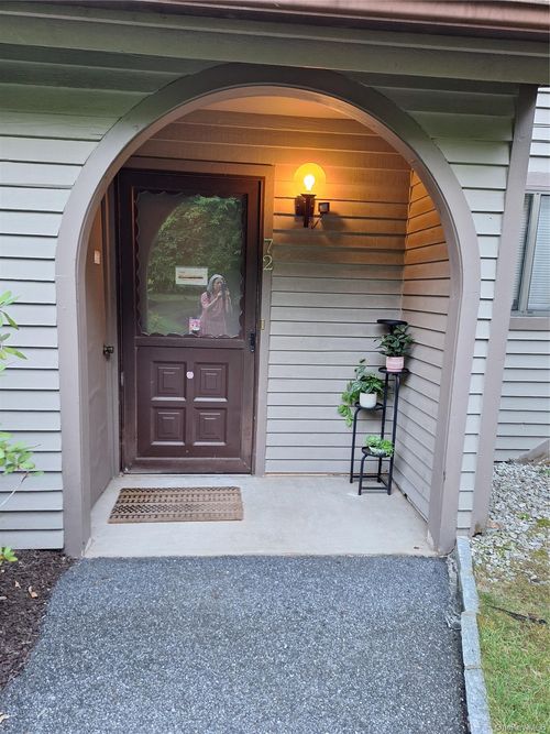 72 Scenic View Drive, Yorktown, NY, 10598 | Card Image