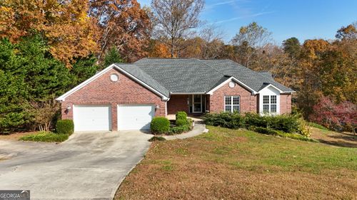 401 Pointe Willow Dr, Cleveland, GA, 30528-8954 | Card Image