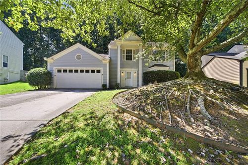 5145 N Bridges Dr, Johns Creek, GA, 30022-4581 | Card Image