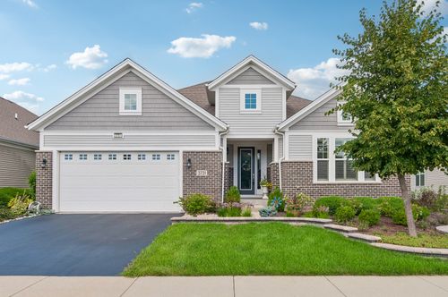 3731 Chesapeake Ln, Naperville, IL, 60564-2007 | Card Image
