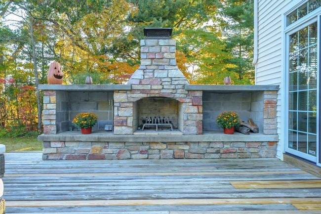 8272 Bainbridge Dr, House other with 5 bedrooms, 4 bathrooms and null parking in Mattawan MI | Image 4