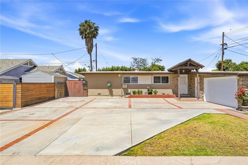 14331 Livingston St, Tustin, CA, 92780-2207 | Card Image