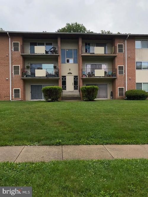 apt-102-2311 Olson St, TEMPLE HILLS, MD, 20748-3259 | Card Image