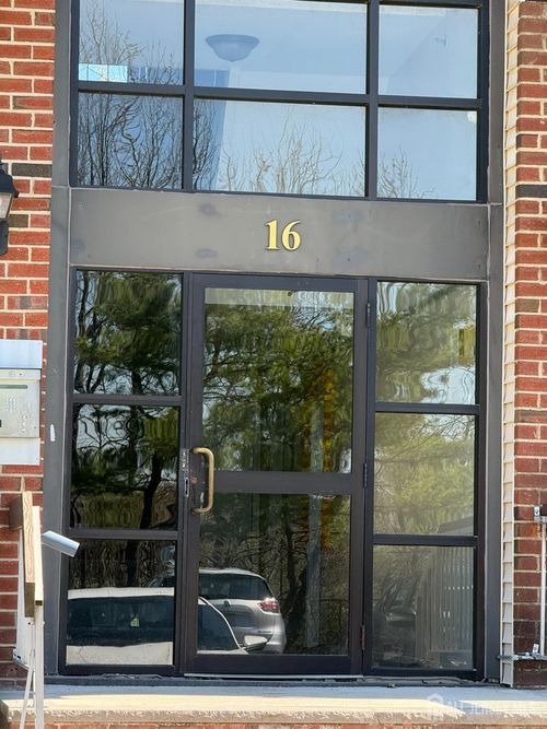 1610 Green Hollow Dr, Iselin, NJ, 08830-2947 | Card Image