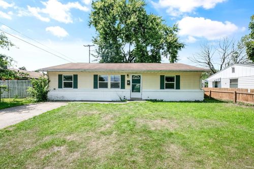 1239 Brummit Ln, South Bend, IN, 46615-3827 | Card Image