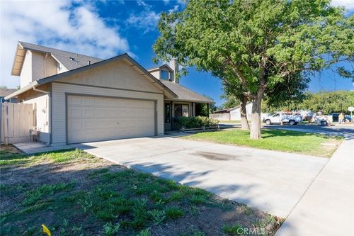 1080 Lee Ave, Gustine, CA, 95322-1718 | Card Image