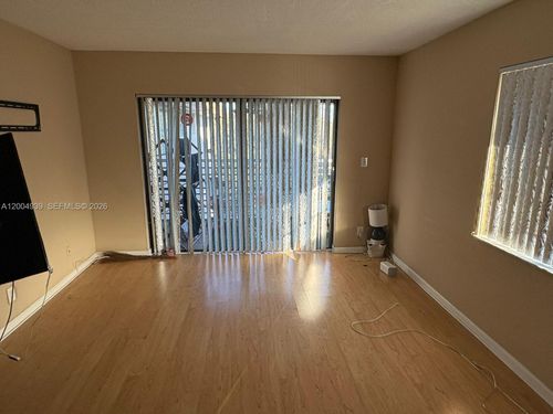 302-1880 N Congress Ave, West Palm Beach, FL, 33401-8204 | Card Image