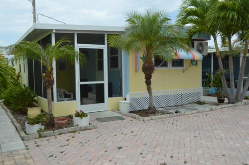 c-414 Papaya St, Goodland, FL, 34140 | Card Image