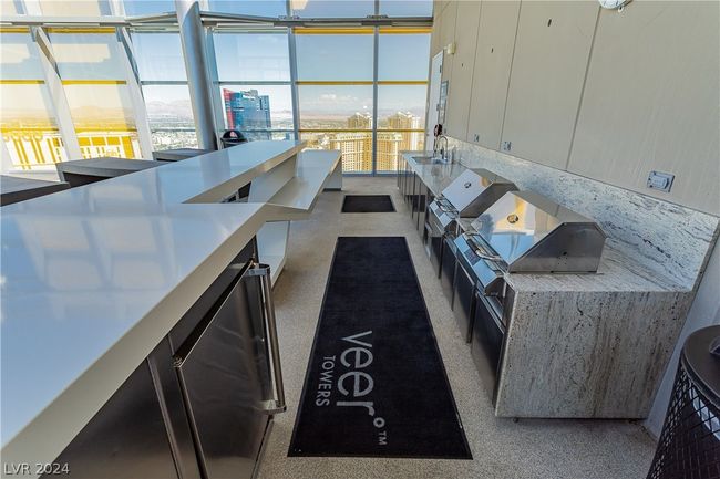 1401 - 3722 Las Vegas Blvd S, Condo with 1 bedrooms, 1 bathrooms and null parking in Las Vegas NV | Image 6