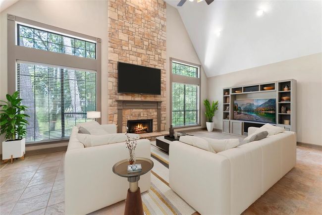 Digitally staged with neutral furnishings | Image 10
