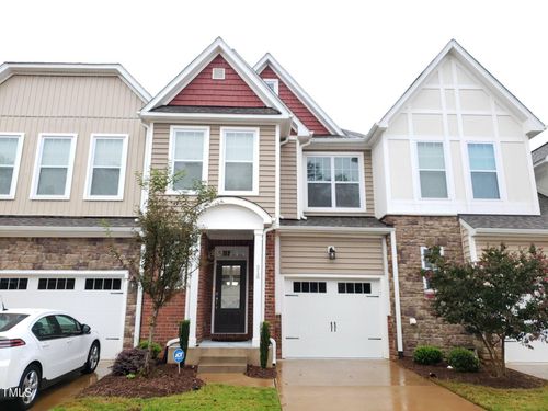318 Roberts Ridge Dr, Cary, NC, 27513-9681 | Card Image