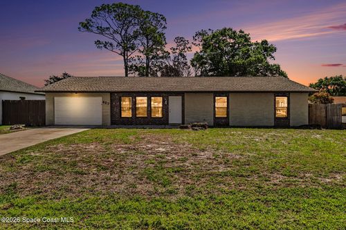 427 Frankford Ave Nw, PALM BAY, FL, 32907-1864 | Card Image