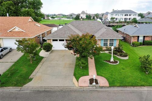 214 Southern Star, Slidell, LA, 70458-9045 | Card Image