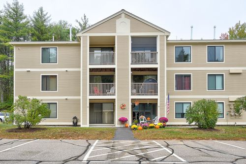 68-19 Saco St, Center Conway, NH, 03813-4212 | Card Image