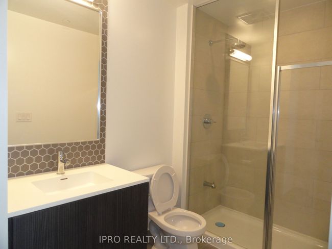803 - 2520 Eglinton Ave W, Condo with 3 bedrooms, 2 bathrooms and null parking in Mississauga ON | Image 19