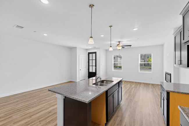 1824 Summer Aura, House other with 3 bedrooms, 3 bathrooms and null parking in Mesquite TX | Image 8