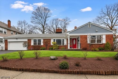 1 Hilltop Pl, Montclair, NJ, 07042-3117 | Card Image