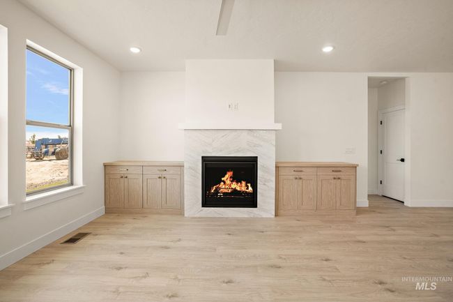 1724 N Black Elm Ln, House other with 4 bedrooms, 3 bathrooms and 2 parking in Star ID | Image 24