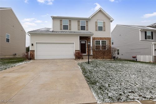 3490 Shadow Ledge Dr, Twinsburg, OH, 44087-4941 | Card Image
