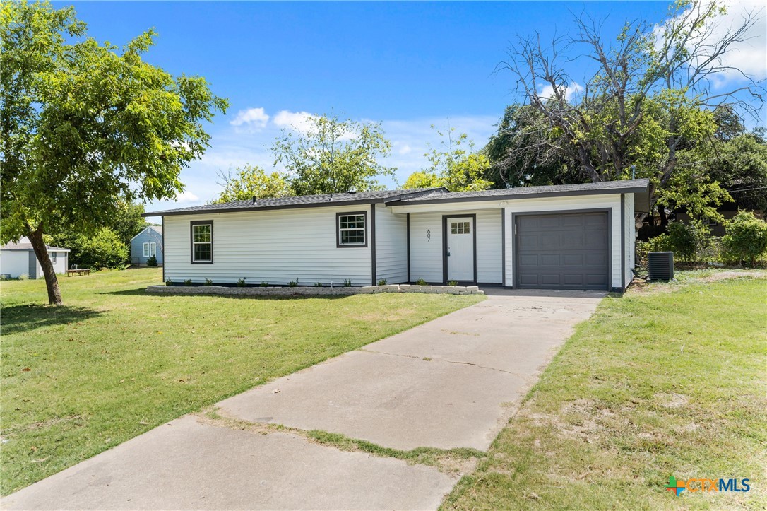 Carlisle Ave, Killeen, TX 76541