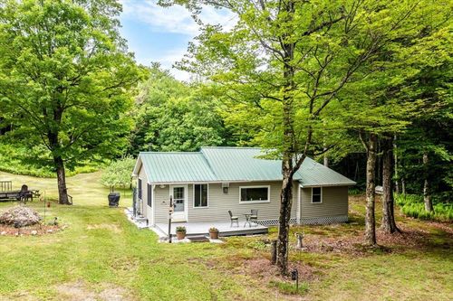 258 Highland Spgs, Montgomry Ctr, VT, 05471-5104 | Card Image