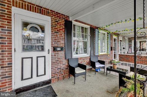 314 Summit Ave, WEST READING, PA, 19611-2075 | Card Image