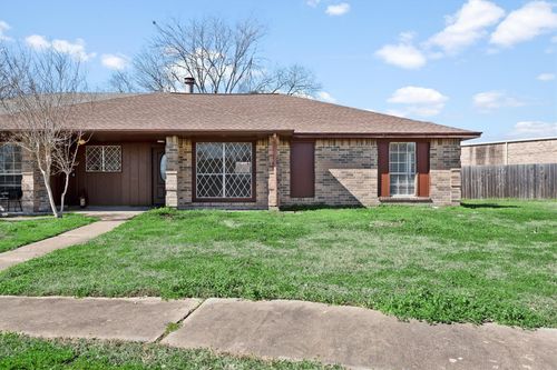 3706 Westmeadow Dr, Houston, TX, 77082-1228 | Card Image