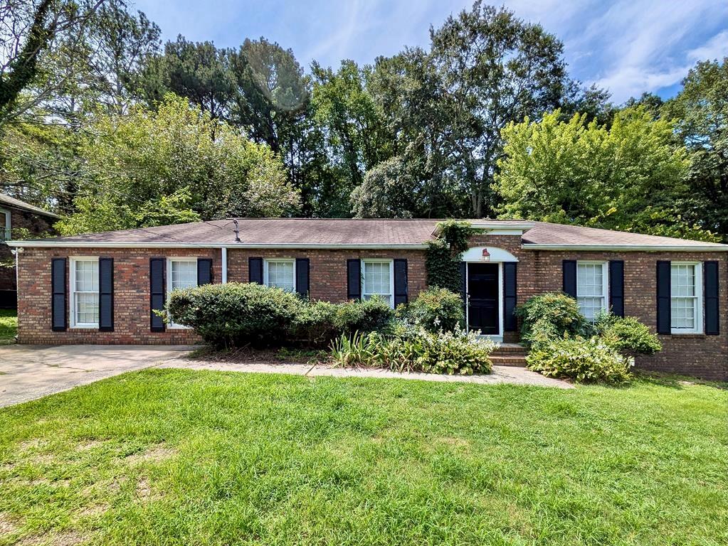 Norcross St, Roswell, GA 30075