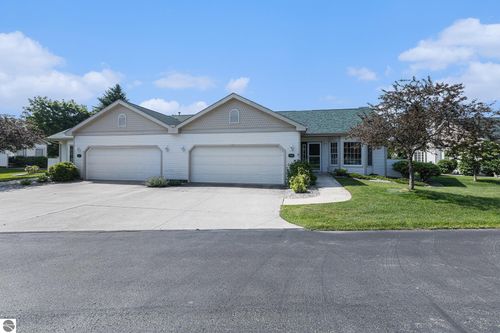301 Golfview Ln, Elk Rapids, MI, 49629-9569 | Card Image