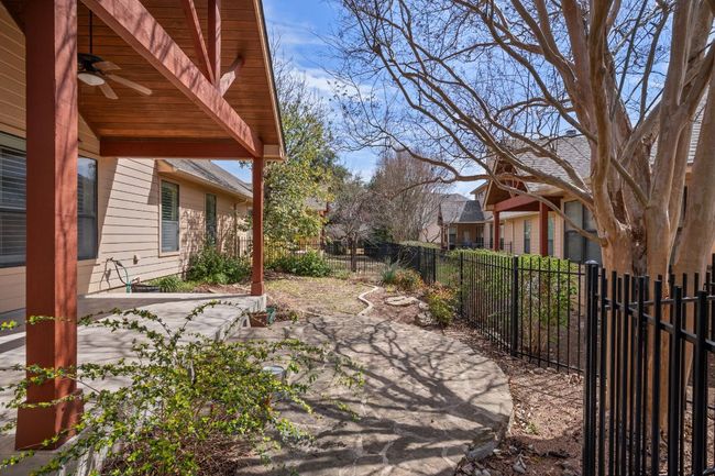 4229 Johns Light Dr, Condo with 3 bedrooms, 3 bathrooms and 4 parking in Austin TX | Image 38