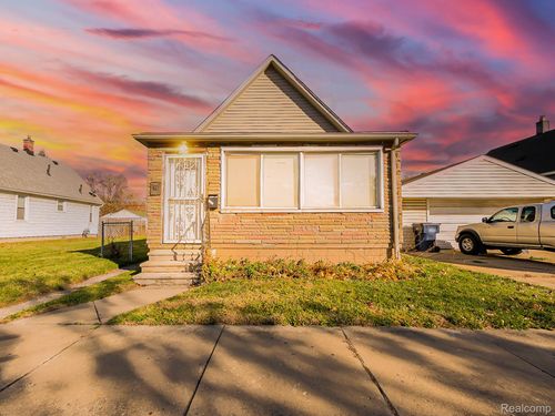 75 E Henry St, River Rouge, MI, 48218-1639 | Card Image