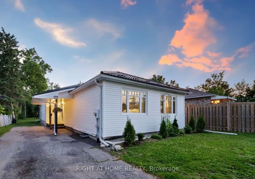 445 Peter St N, Orillia, ON, L3V5A6 | Card Image