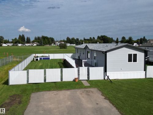 41-5220 44 Ave, Calmar, AB, T0C0V0 | Card Image